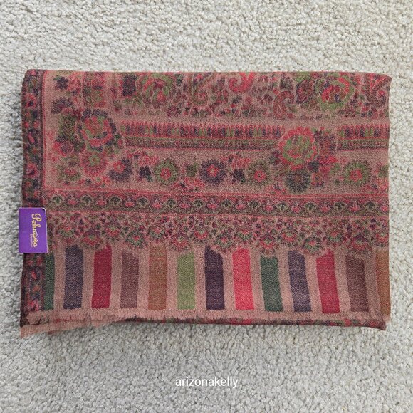 Pehnawa Accessories - NWT Wool Scarf Lightweight Colorful Paisley